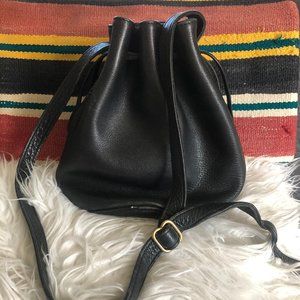 Vintage-style Black Knock-off Coach Bucket Bag